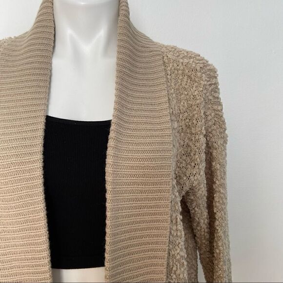 Sabrina Lauren Textured Open Long Cardigan - Picture 2 of 8